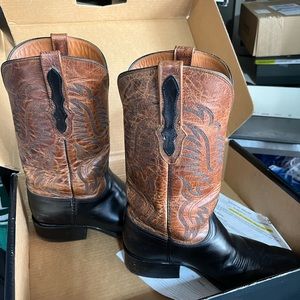 Black Jack mens cowboy boots black and Tan size 10